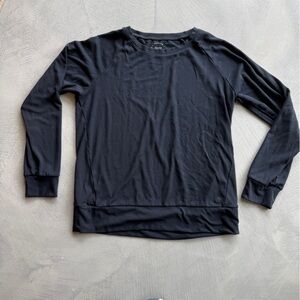 Cozy Earth Black Long Sleeve Super Soft Bamboo Blend Pullover Top